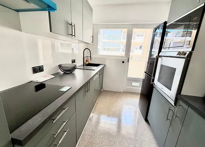 Feriehus Hyper Center - 4 People - Close To Shops And Beaches Antibes